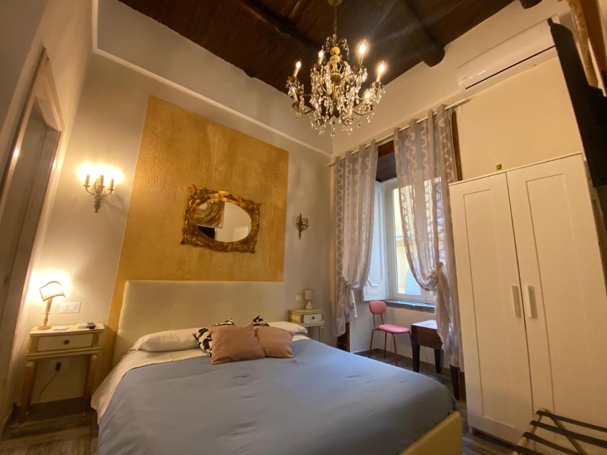 Corso 211 Beds & Suites Napoli Ngoại thất bức ảnh